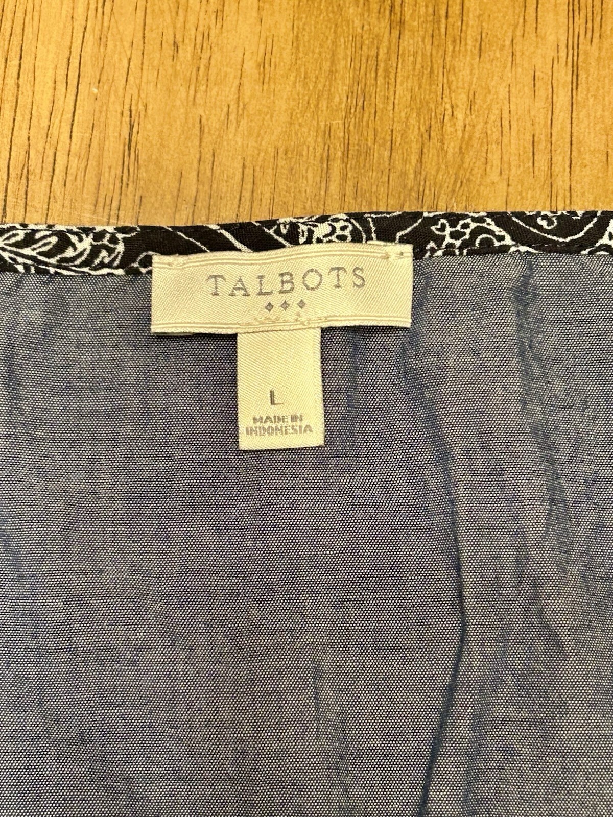 Talbots Women’s L Scoop Neck Sleeveless Paisley Tank Top Blue Black White