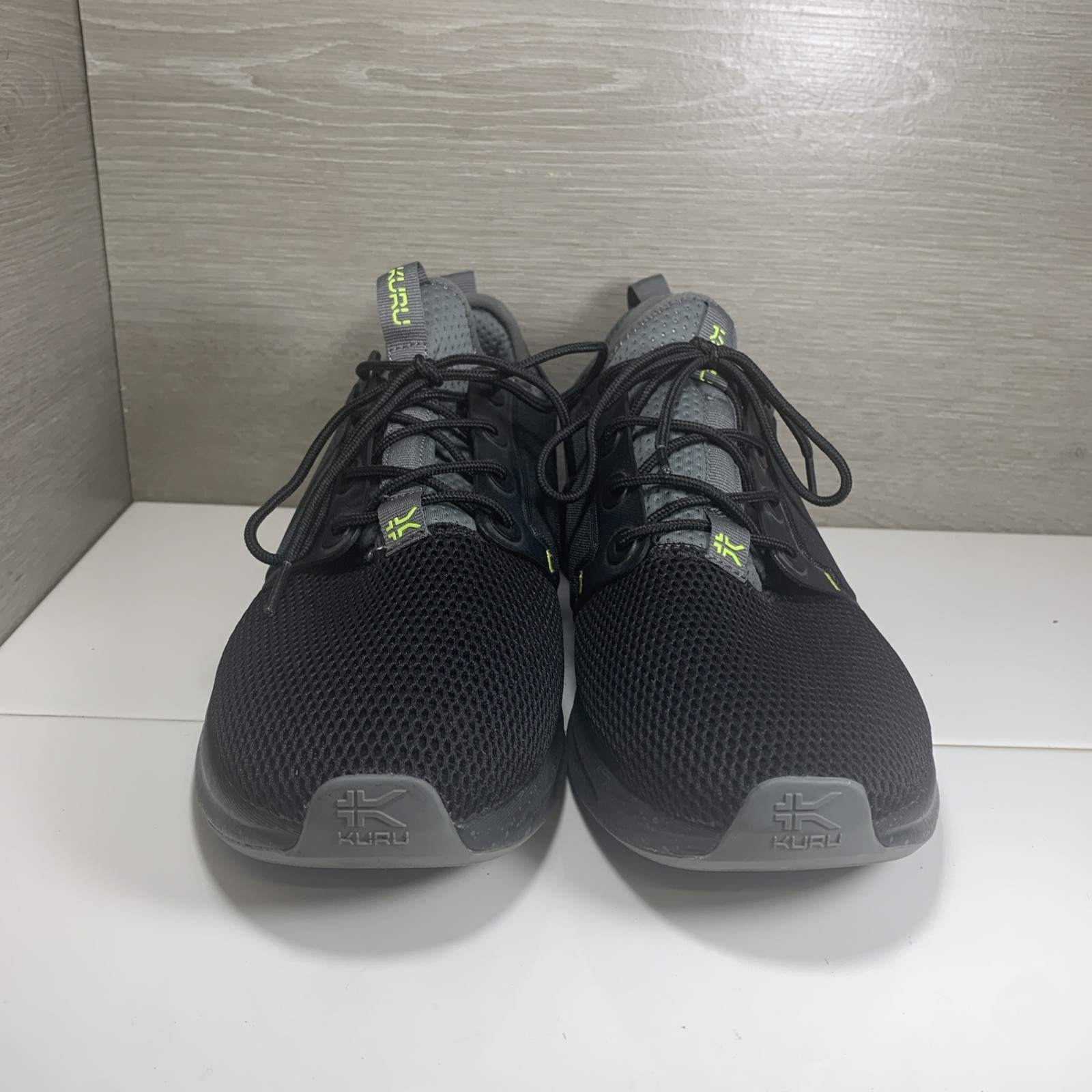 Kuru Atom Shoes Men’s 11 Wide Jet Black Citron Mesh Walking Running Sneakers