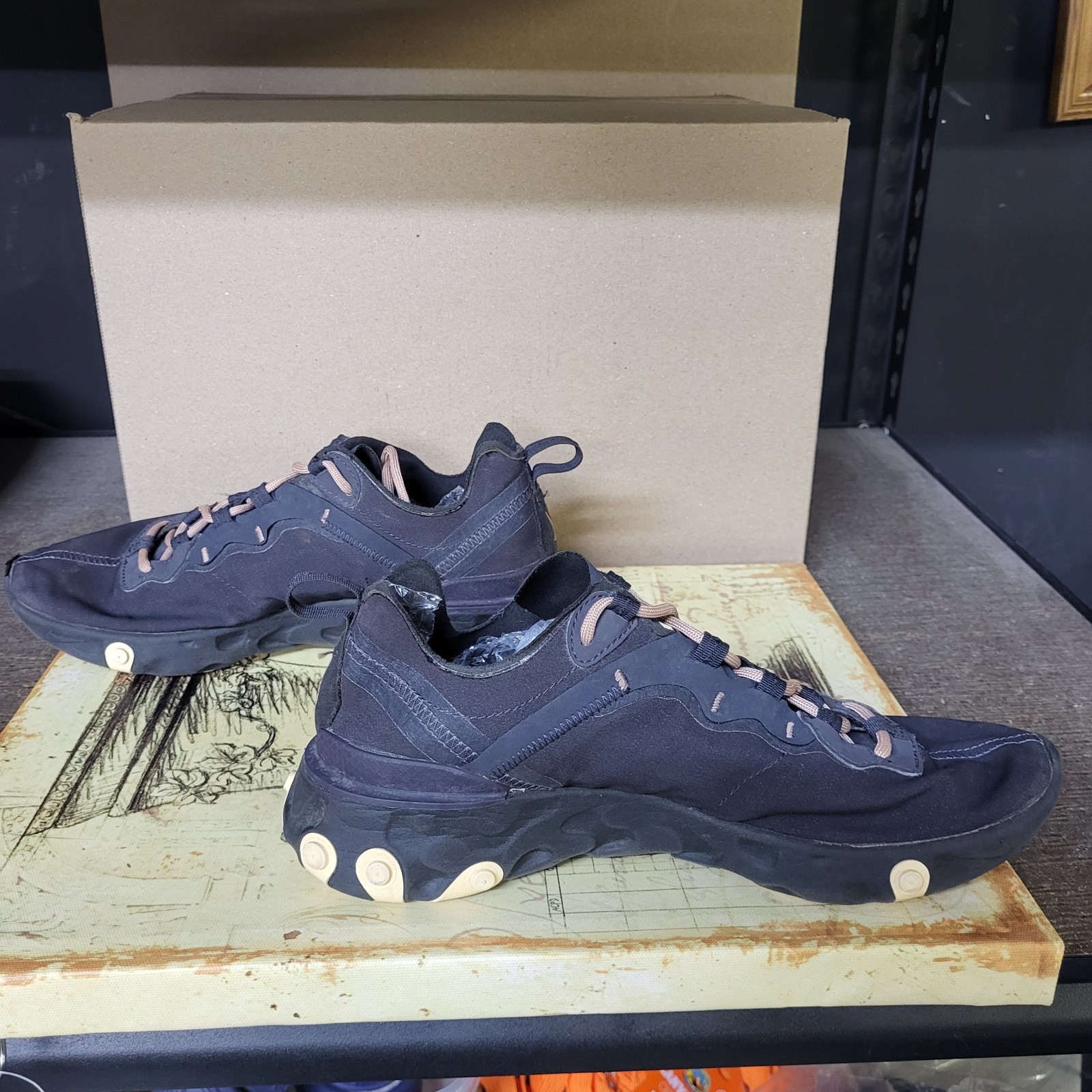 Size 9 Wmns – Nike React Element 55 Shoes Oil-Gray 2019 CT1186-001: Sneakers