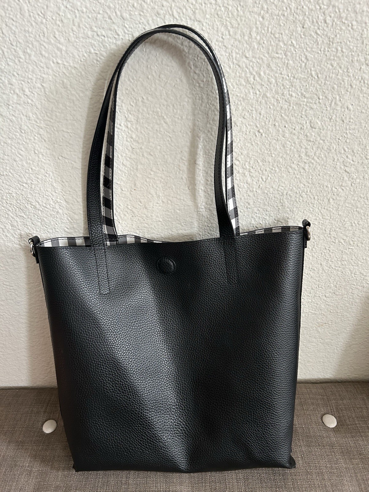 Black Pebbled Tote Bag Checkered Lining Button Closure Inner Pockets Silver