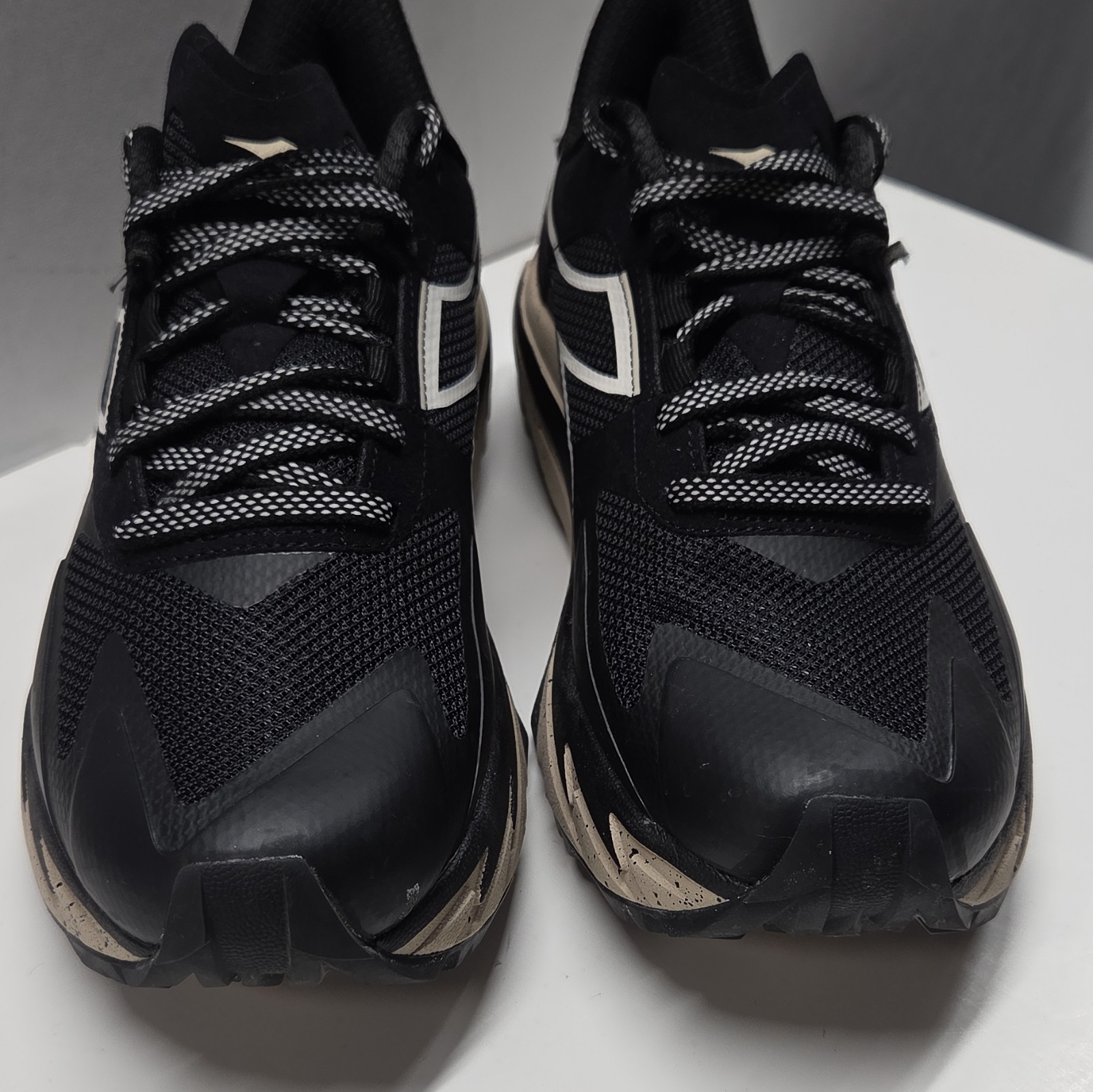 Diadora Equipe Sestriere-XT trail running shoe Size 9 Mens