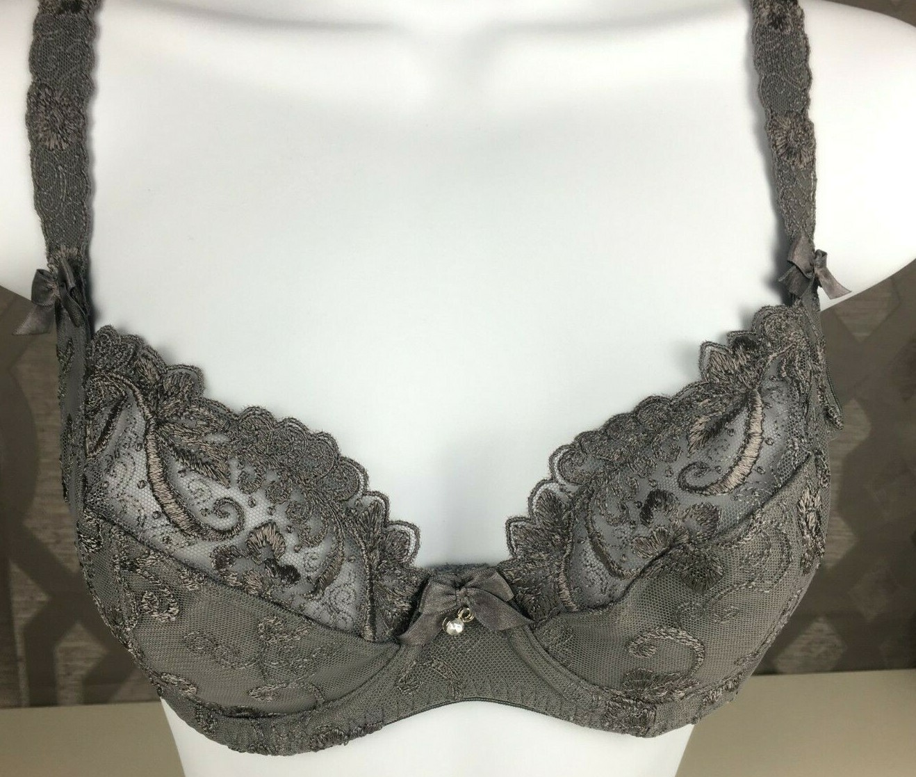 Sexy Lingerie Lace Plunge Underwire Bra Charcoal Grey – Alegro 9012 – Size 30-40
