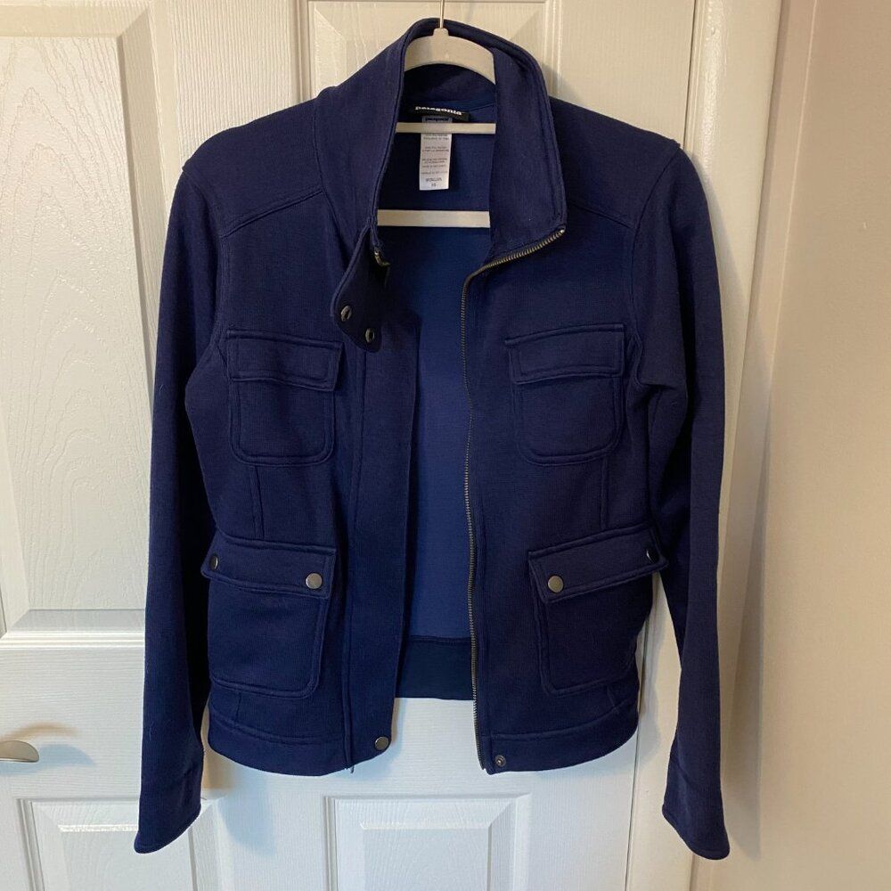Patagonia Women’s Better Jacket with Cargo Pockets Navy XS