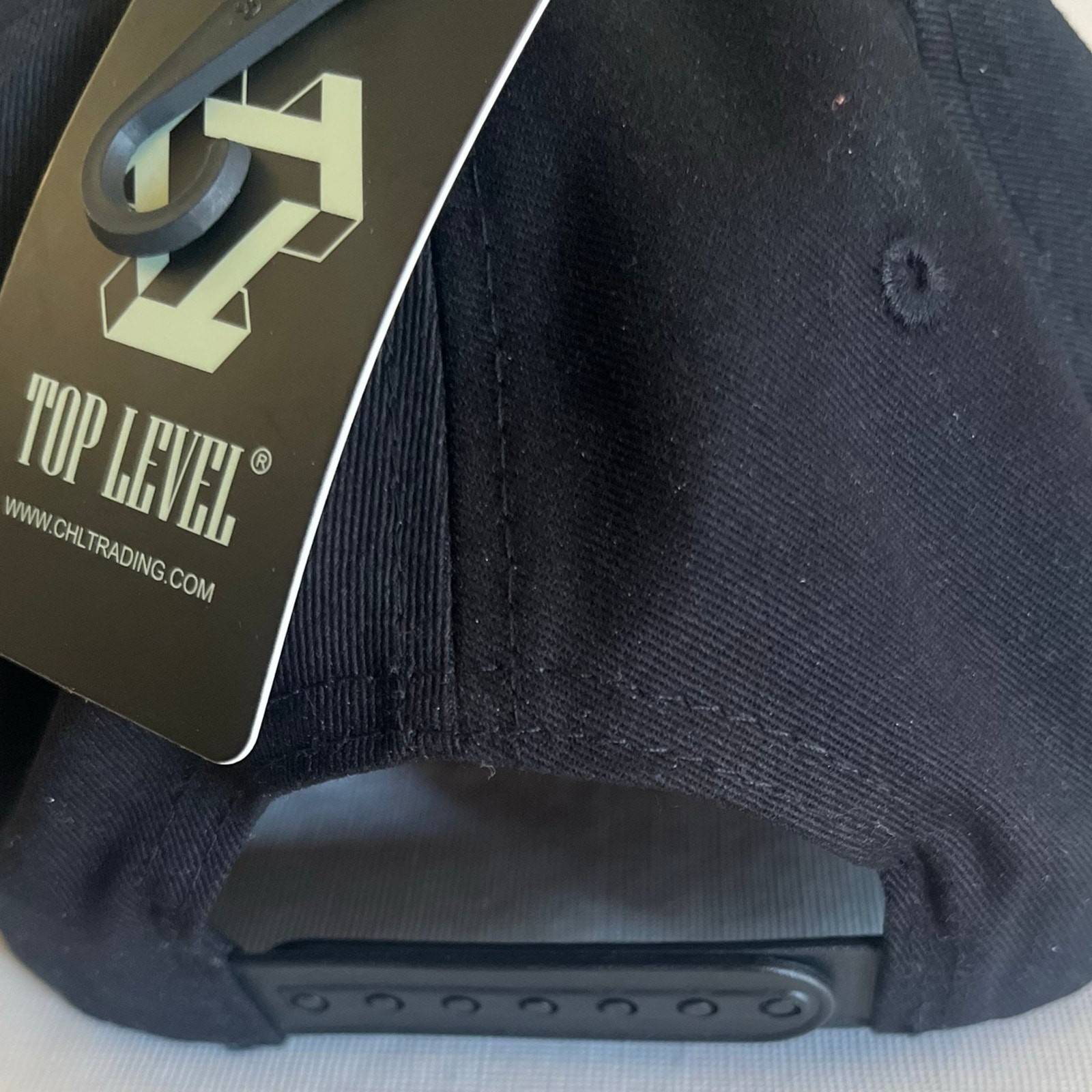 Streetwear meets Luxury! Top Level Brand graffiti Snapback