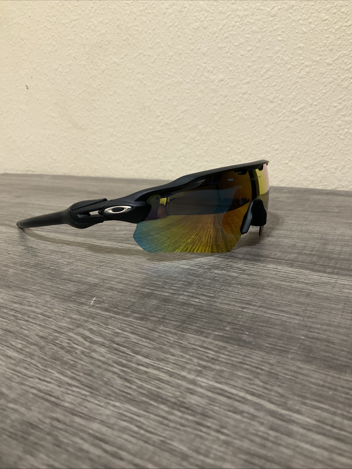 NEW Oakley 009208 Radar Ev Path Men’s Sunglasses Black Frame – Green Prizm Lens