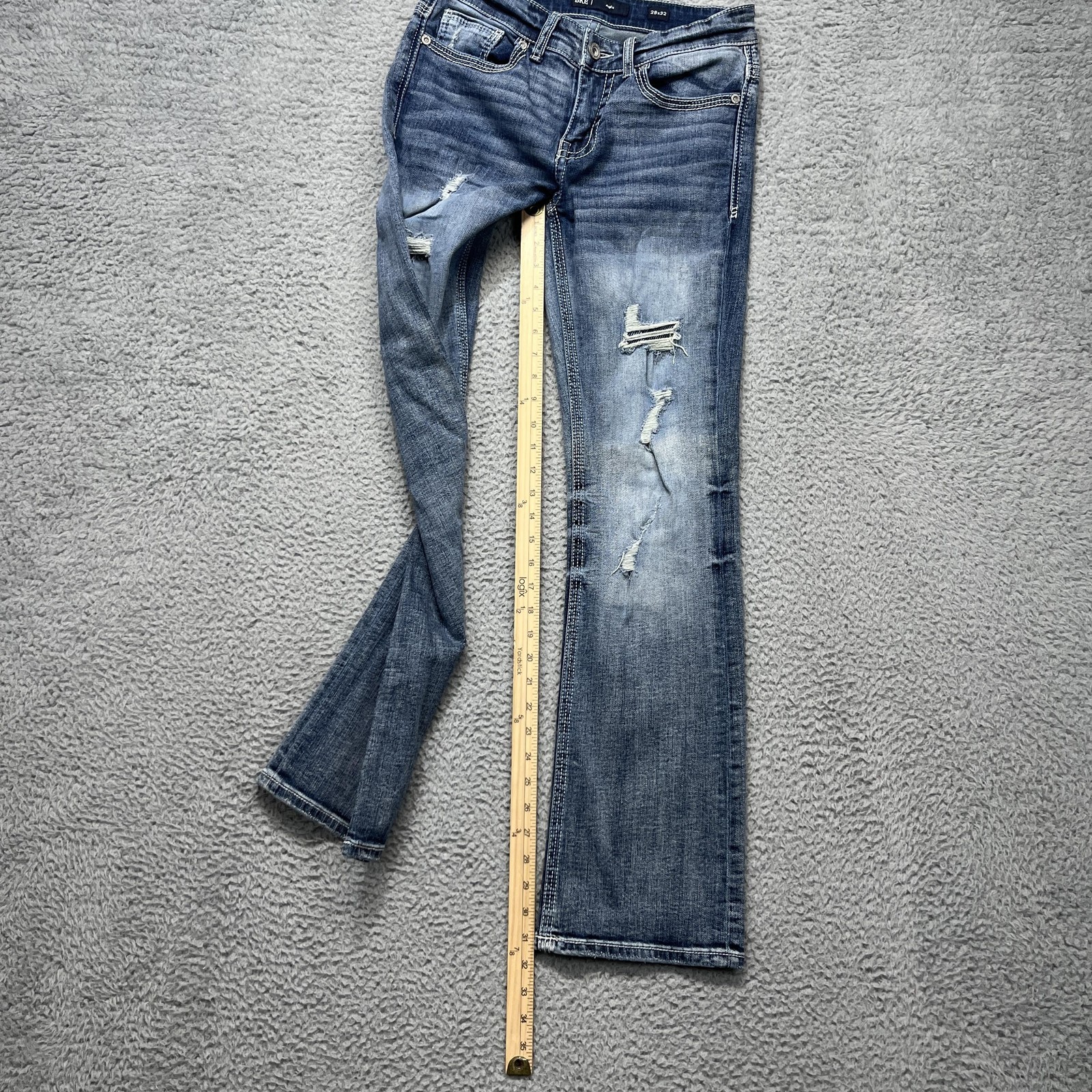 BKE Aiden Jeans Mens 29×32 Faded Wash Distressed Cover patches Straight Stretch