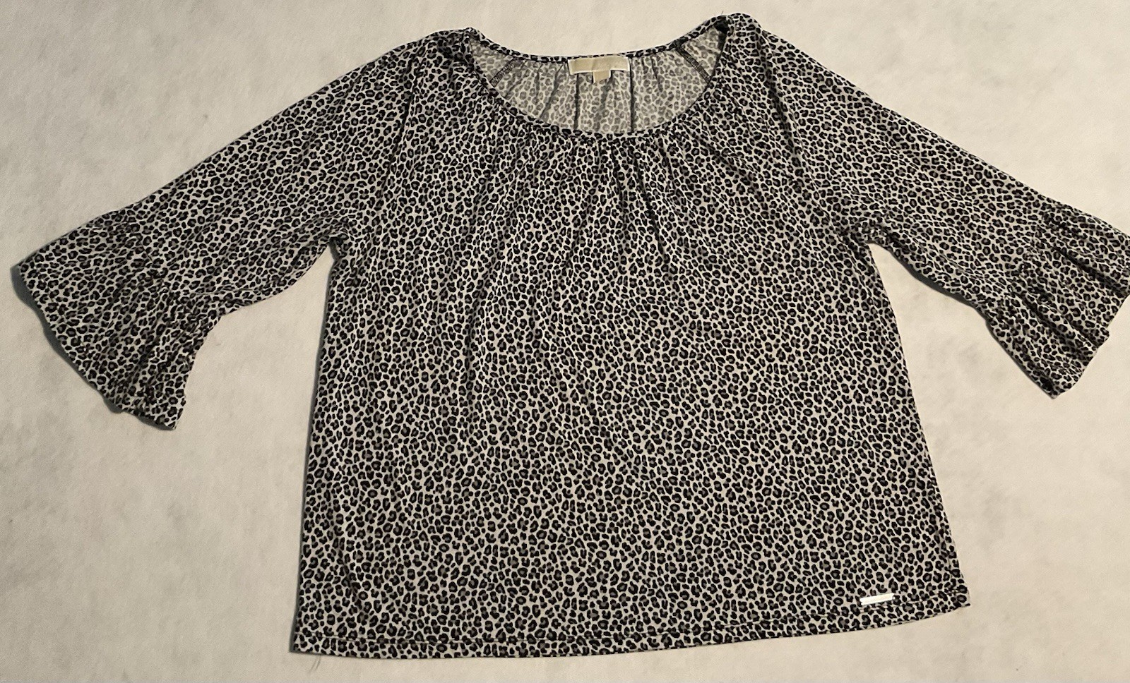 Michael Kors Top Womens Large Black Gray Cheetah Print 3/4 Sleeve Pullover Boho