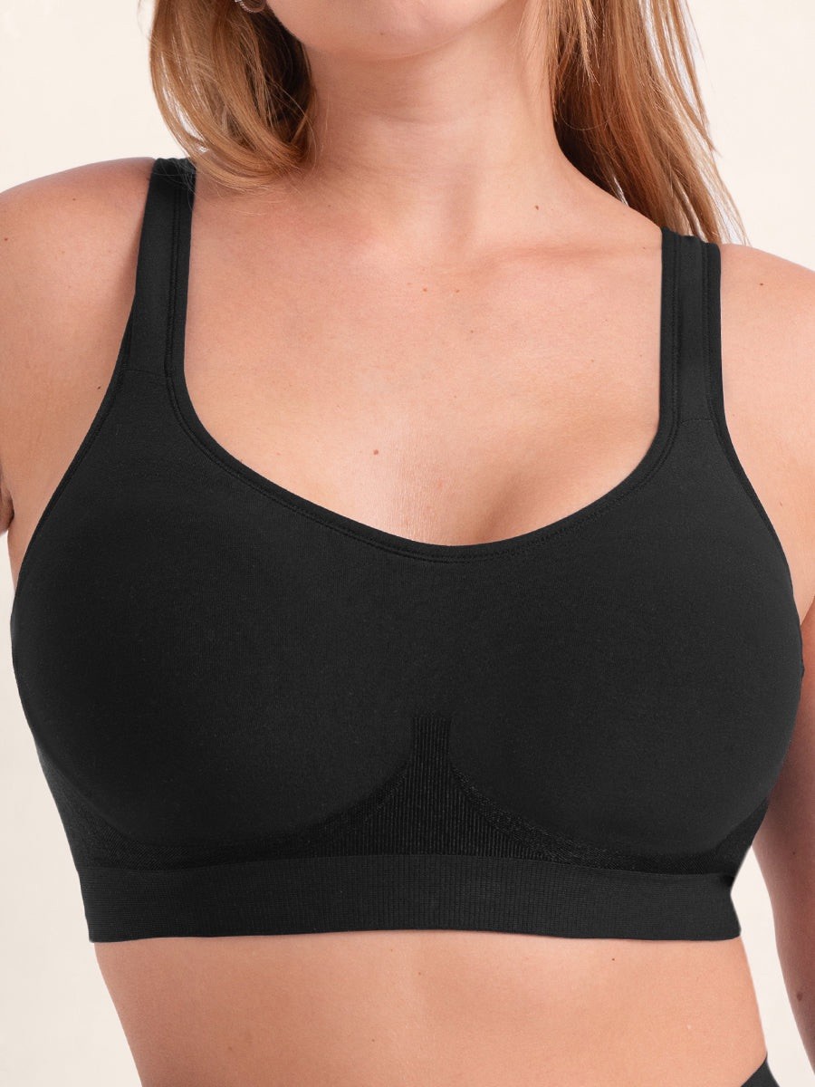 NWT Truekind Women’s Daily Comfort Wirefree Shaper Bra Black Medium ships free
