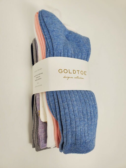 GOLD TOE Women’s 6 pack Crew Socks, Size 9-11 fits shoe sizes 6-9, Multi-Color