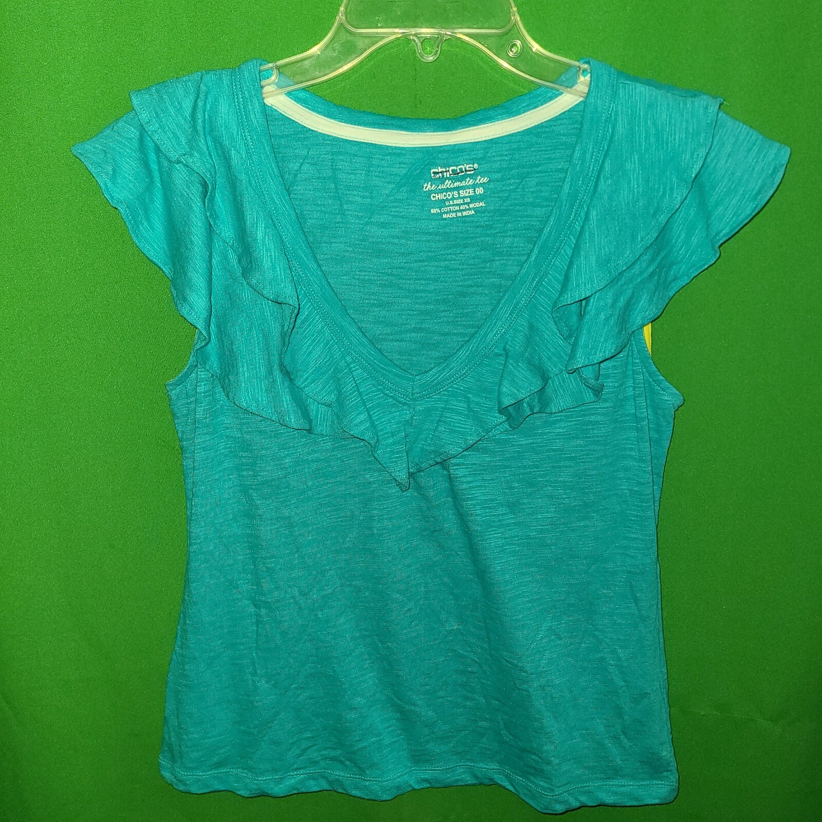 8223) NWOT CHICO’S 00 The Ultimate Tee cotton knit top ruffle blue sleeveless