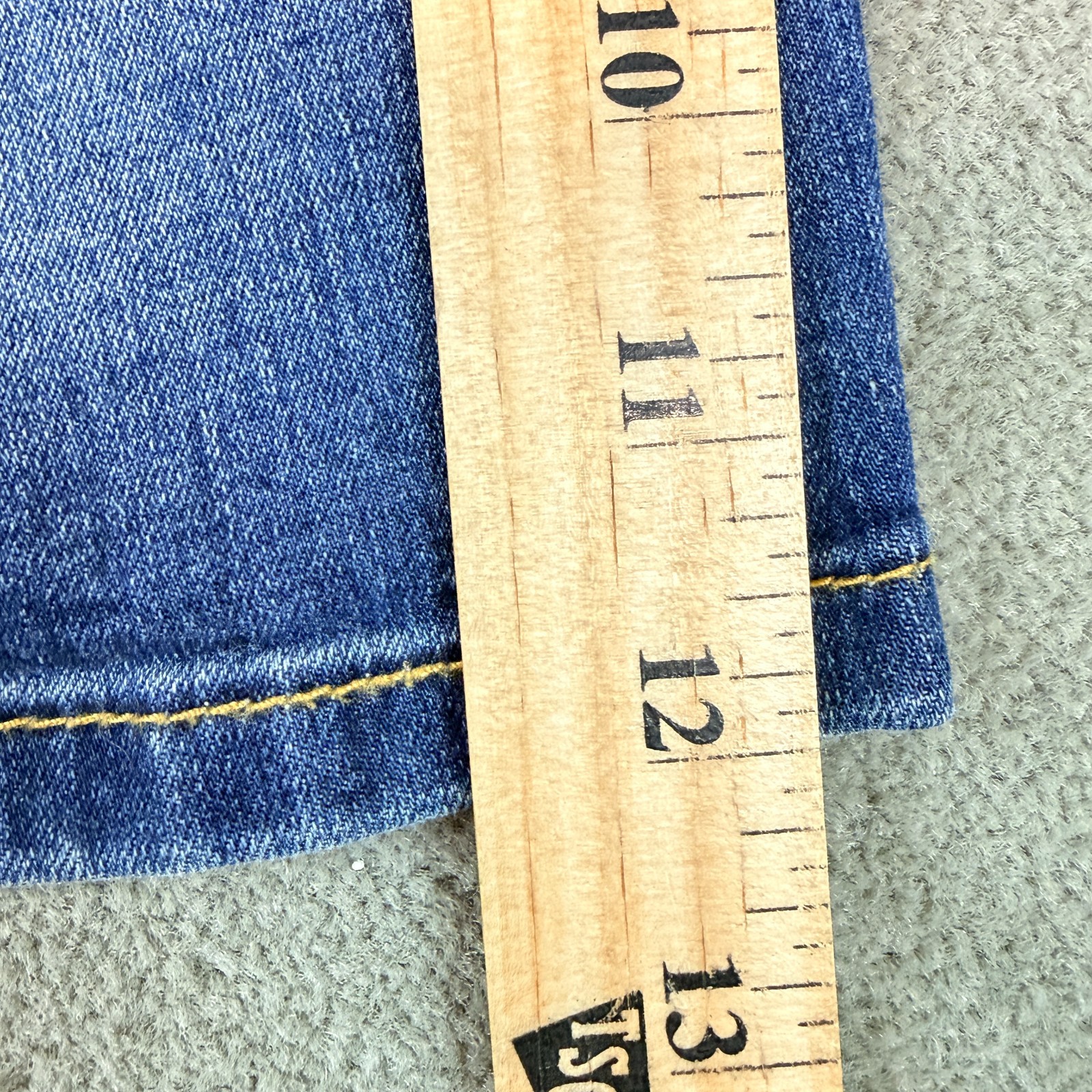7 For All Mankind Denim Shorts Womens Size 12 Dark Wash Blue Embroidered Pockets