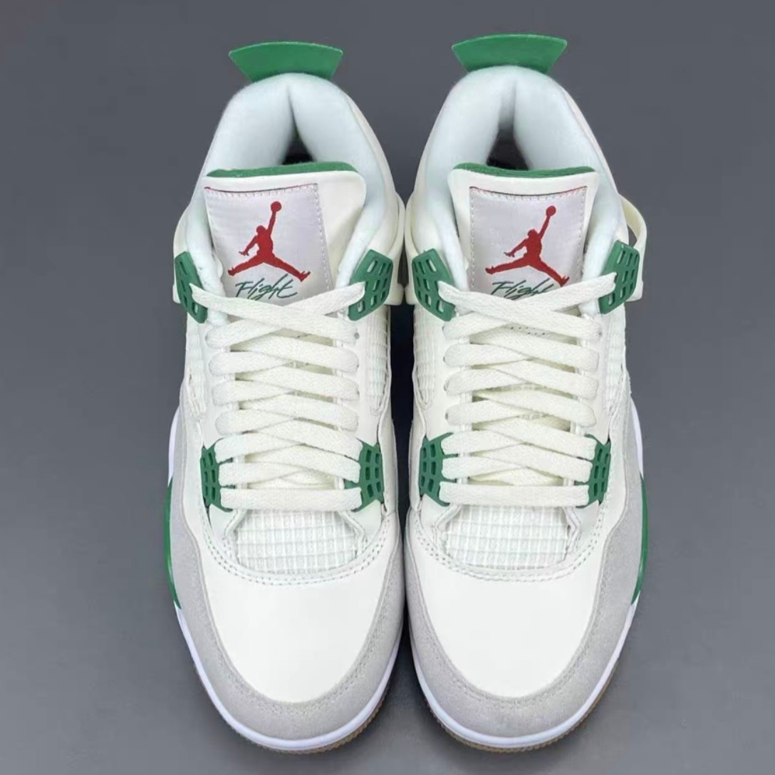 Nike SB x Air Jordan 4 “Pine Green” Men’s Classic Basketball Shoes