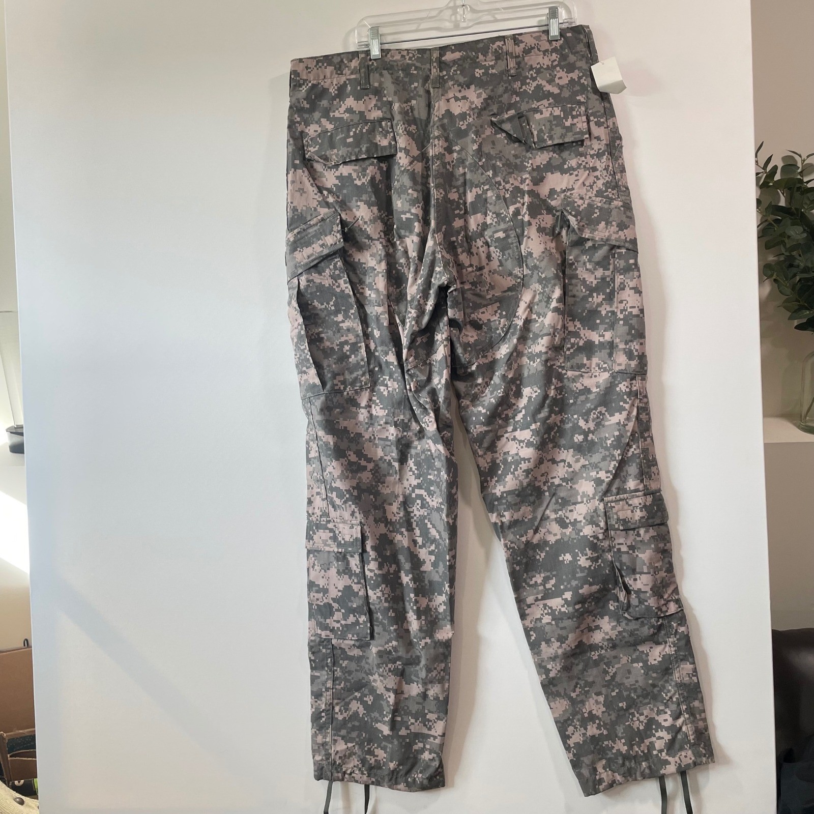 Propper US Army Combat Uniform ACU Digital Camo Cargo Pants Large Long FR NEW