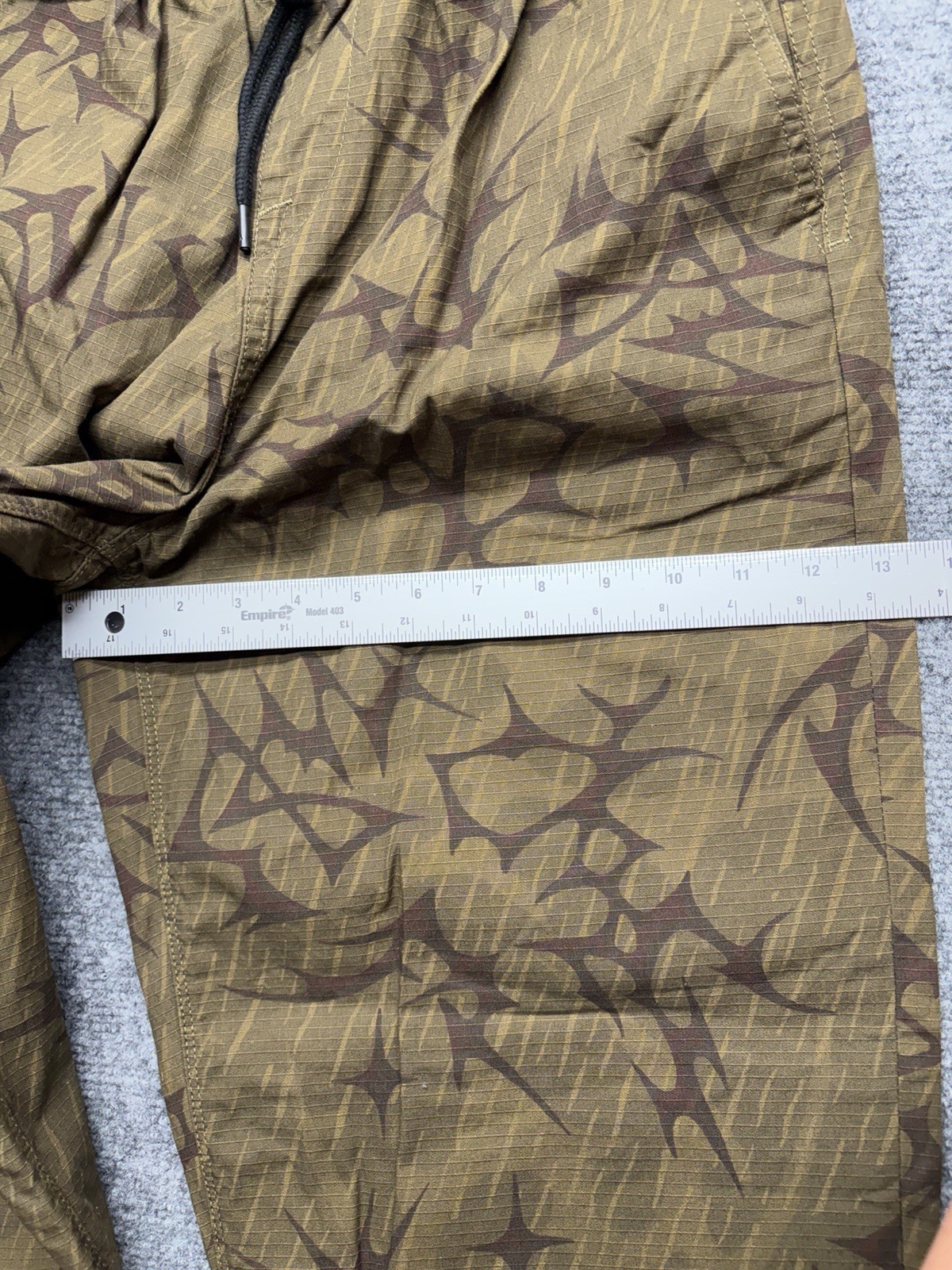 Volcom Men’s Small Olive Green Tribal Print Elastic Waist Pants Cargo Casual