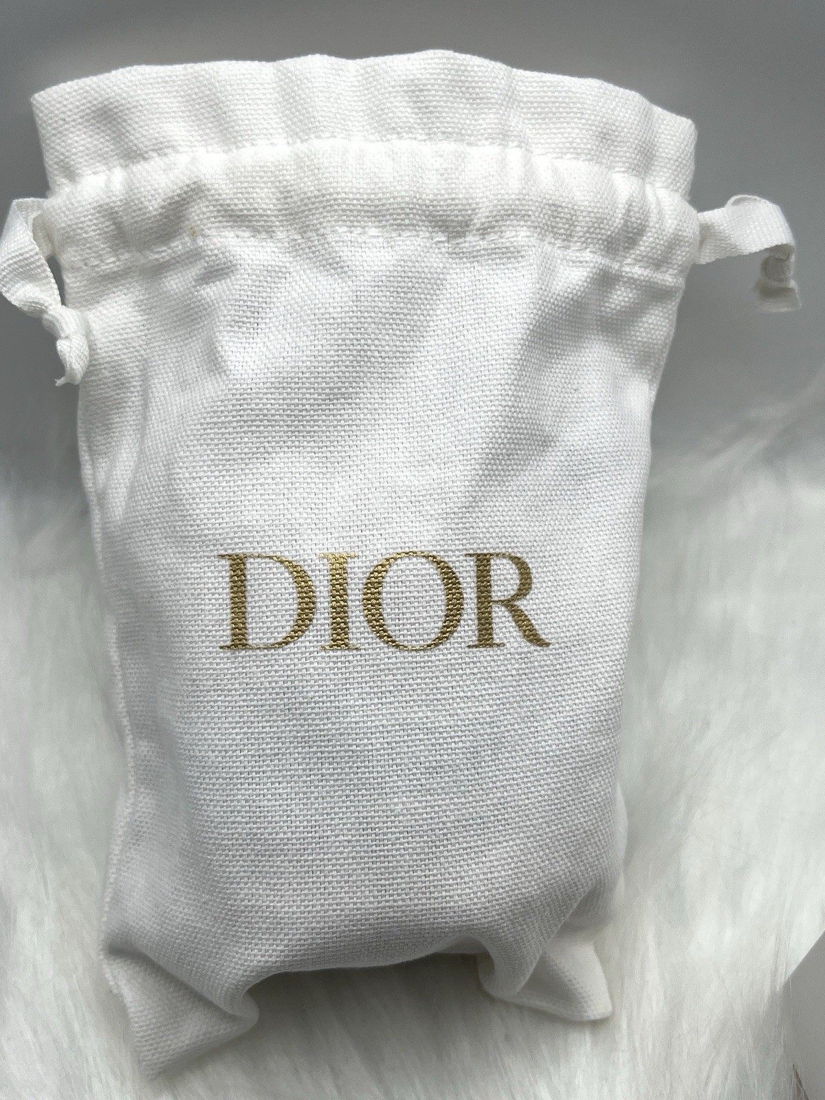 Christian Dior Mini Bucket Bag Straw Raffia Pouch VIP Novelty GWP Duster Box