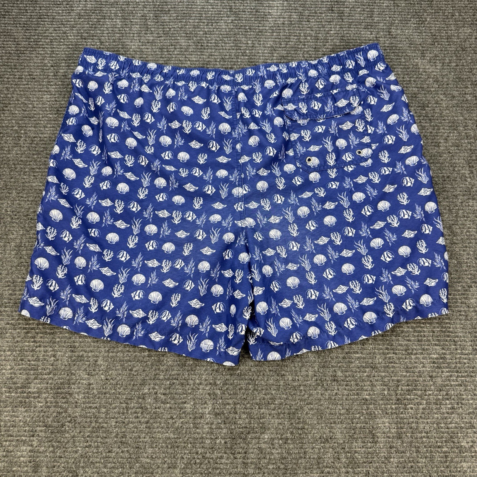 Newport Blue Men’s Swim Trunks 2XL Blue Fish Coral Print Mesh Lined Shorts
