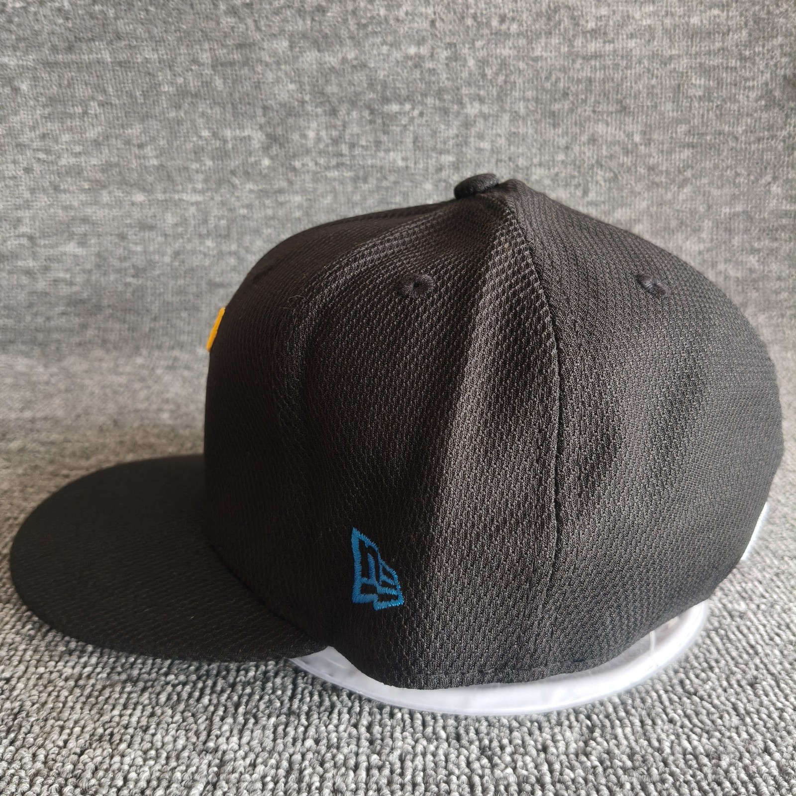 New Era West Virginia Black Bears 59FIFTY Fitted Black 7 3 8 Hat