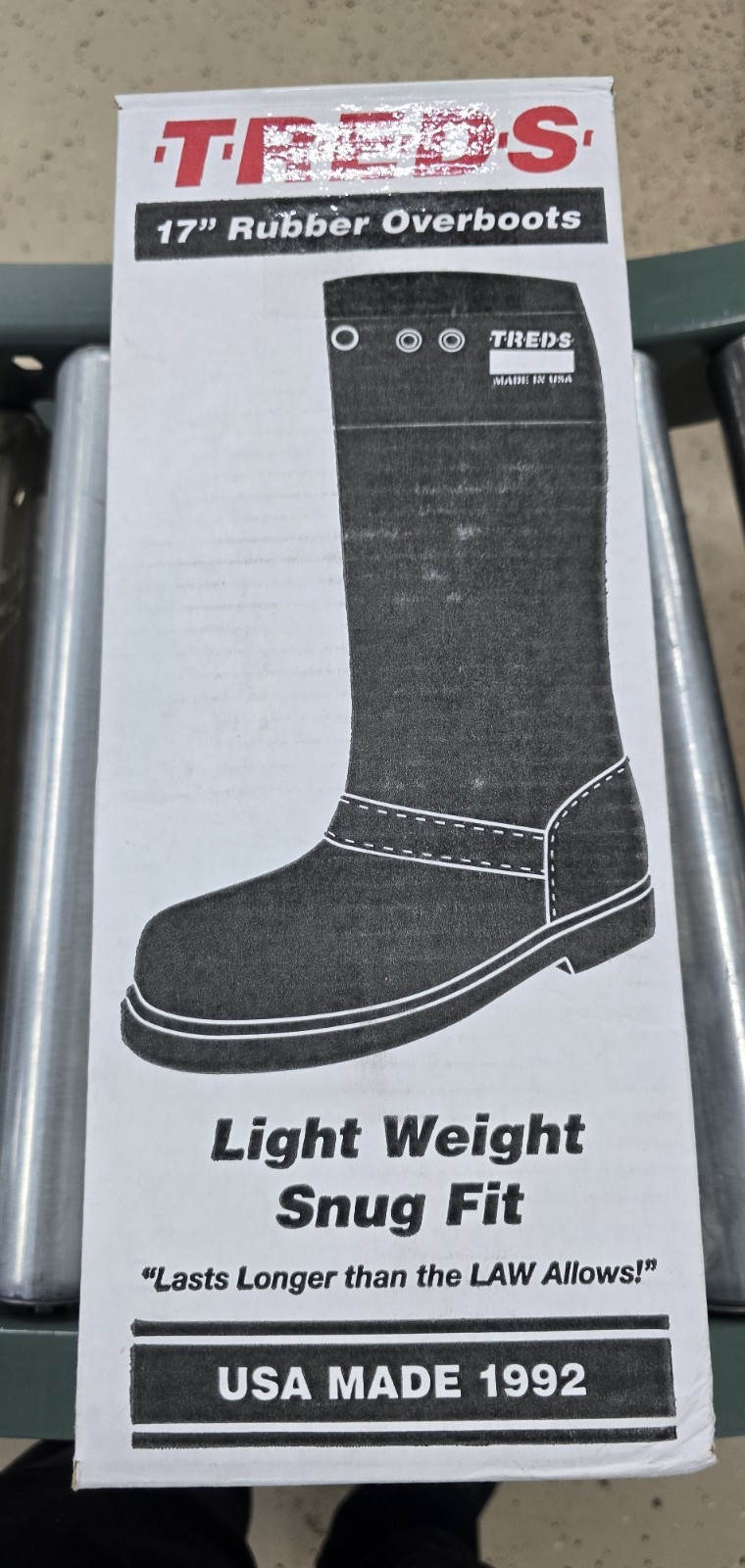 TREDS Super Tough 17″ Pull-On Stretch Rubber Overboots – Black