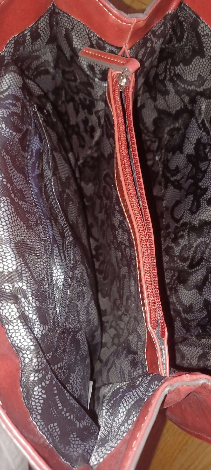 Womens Red Faux Leather, Black Lined Inner Pockets Silver Hardware Medium