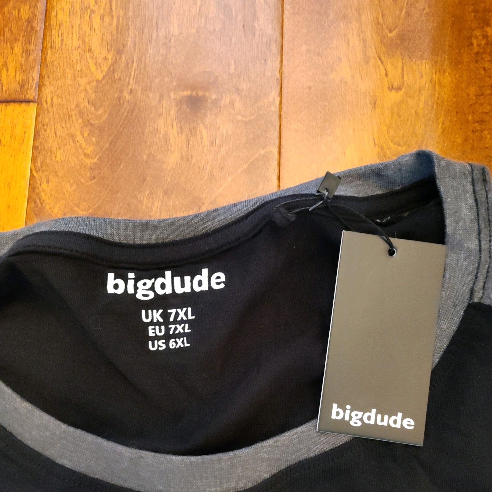 Big Dude Clothing Short Sleeve Gray Black T-shirt Size 7X NWT