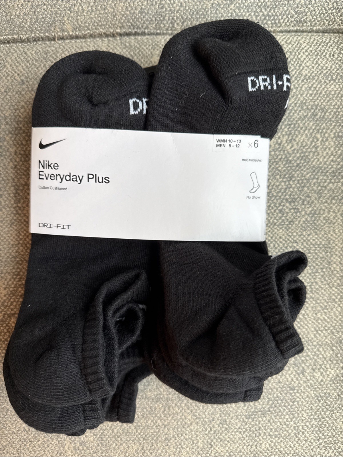 Women’s Size 10-13 / Men’s Size 8-12 NIKE Large SX6898-010 Black NO-SHOW Socks