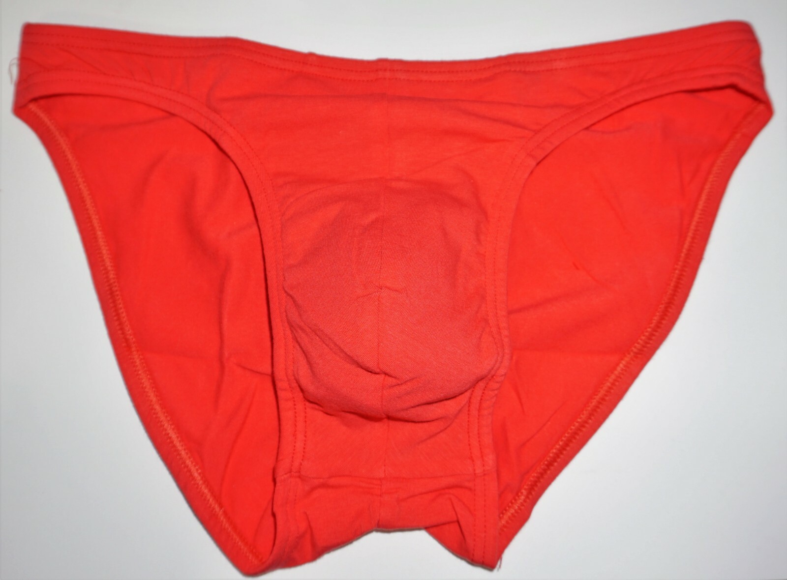 NEW MEN’S RED PADDED FRONT STRETCH BRIEF LARGE $29.00