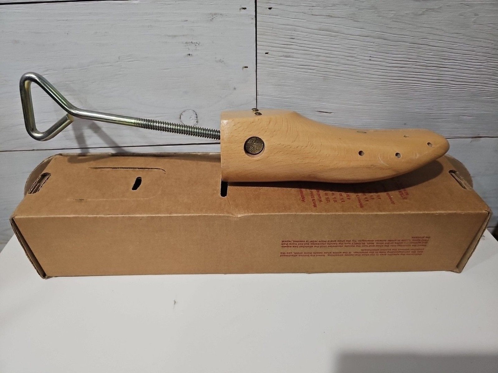 NIB Ralyn Professional Wooden Shoe Stretcher For Bunion Problems / Problem Feet