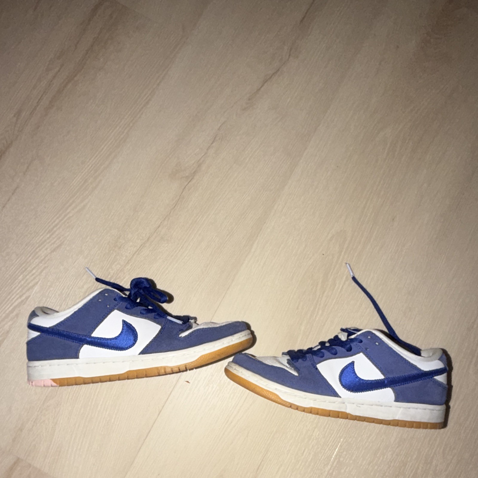 Nike SB Dunk Low Los Angeles Dodgers Blue/White Gum Low Top DO9395-400