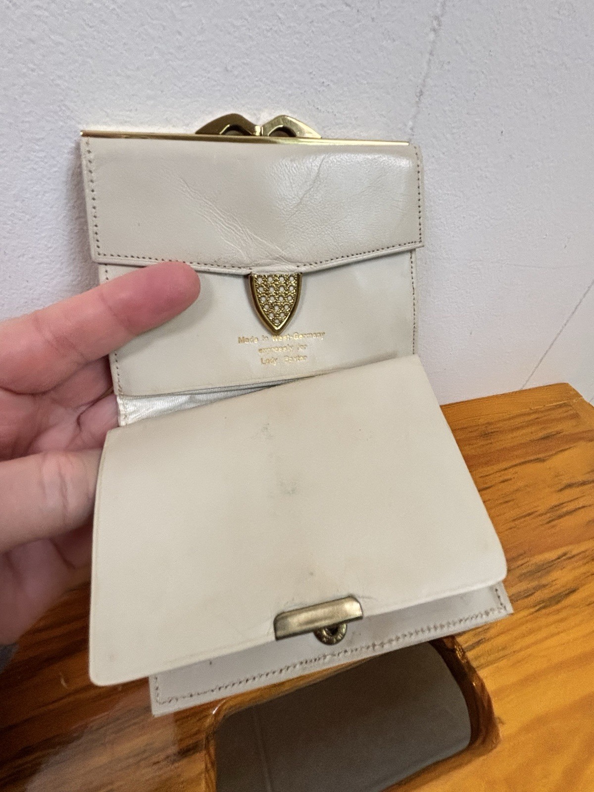 Vintage West Germany Lady Baxter Wallet Clasp Coin Pocket Leather Photo