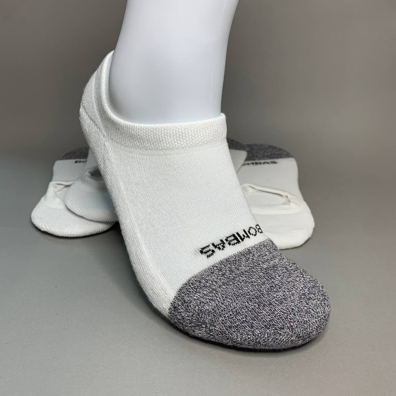 Bombas Unisex No Show Socks 4 Pair Pack White Gray Size S, M, L, XL