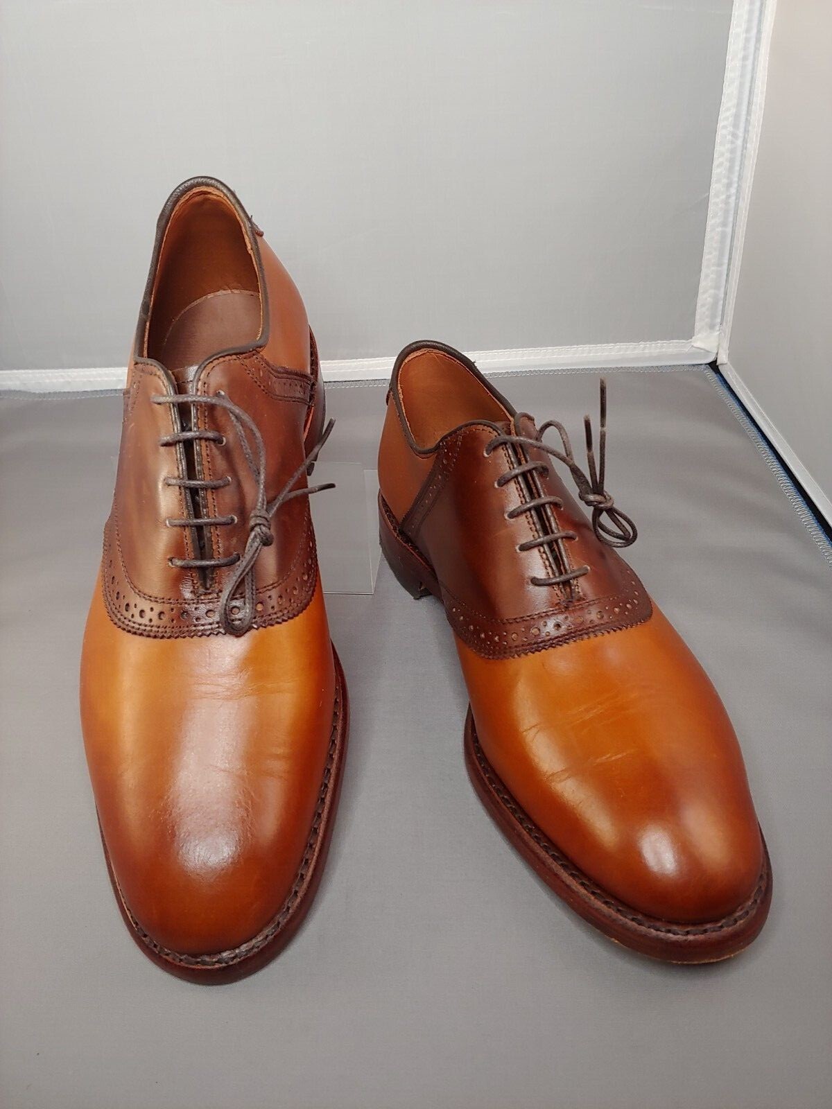 Allen Edmonds Shelton 2.0 dkBrn/ltBrn Saddle Oxford 8223 Excellent preowned 9D
