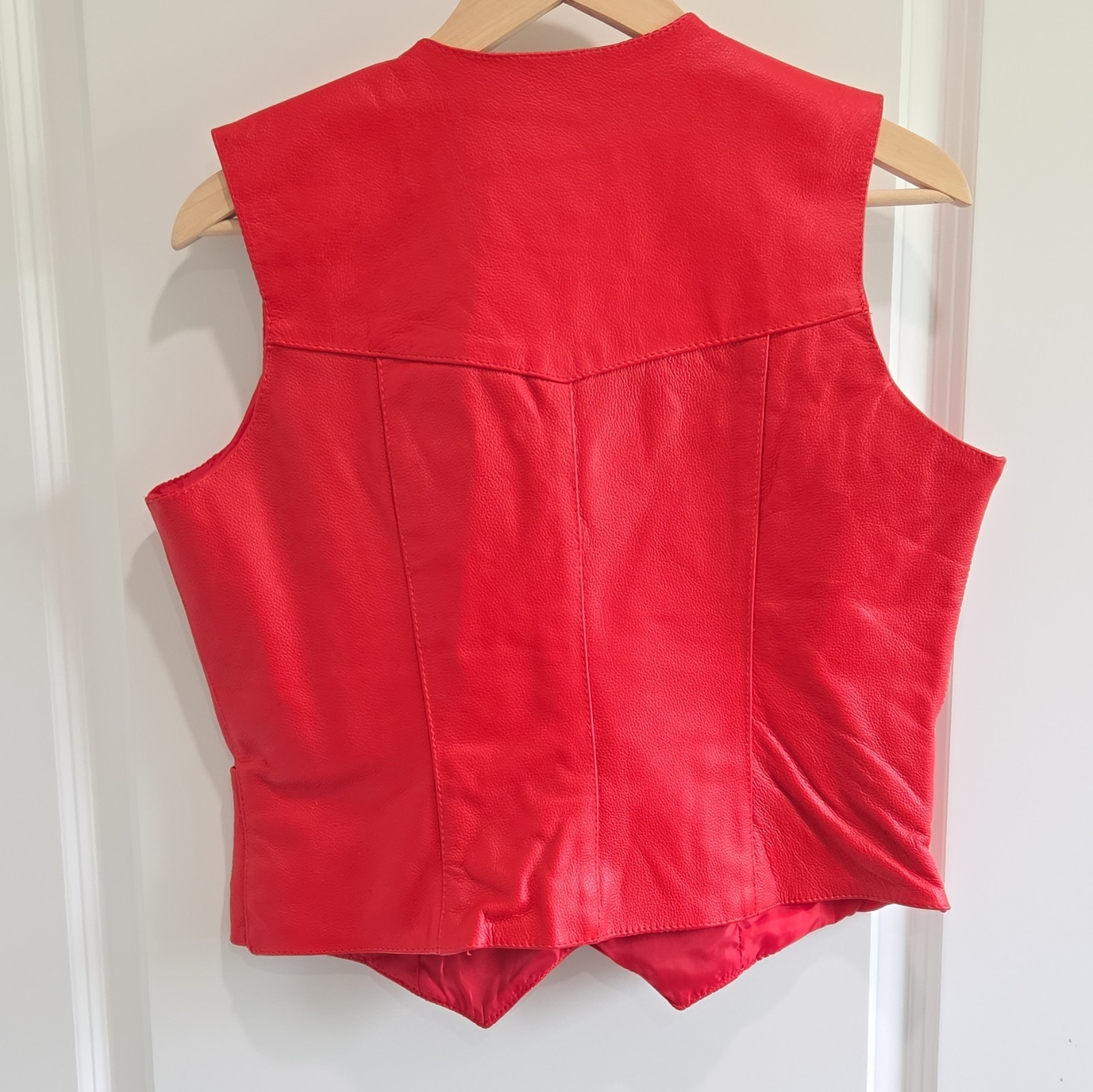 Allstate Leather Women’s Red Button Front Lined Sleeveless Vest Short Size L