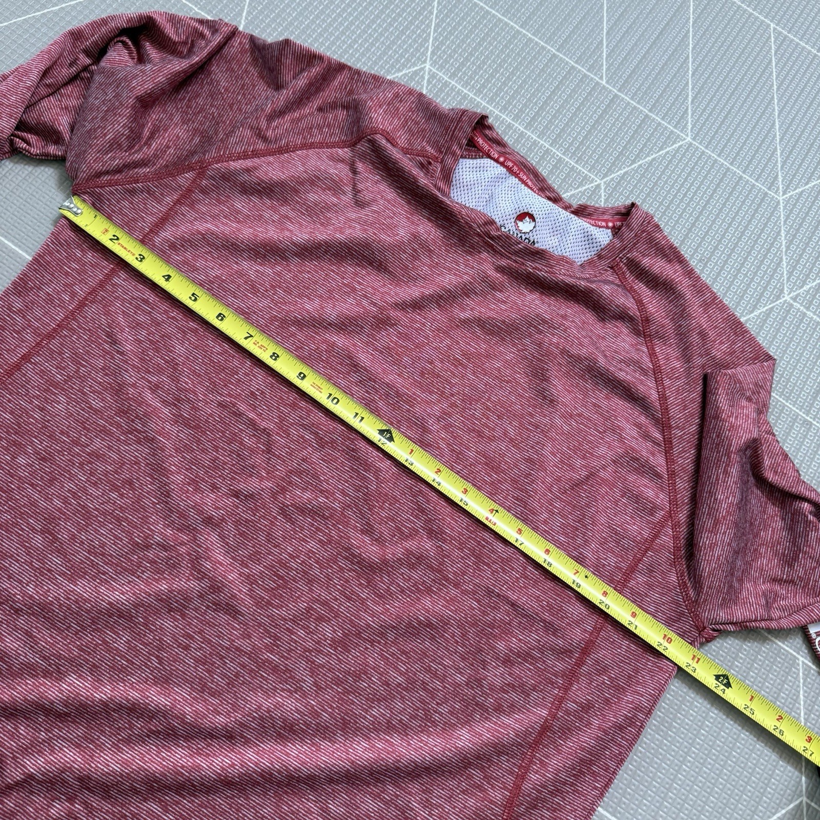 Canada Weather Gear Athletic Long Sleeve Top Size L Sun Protection Burgundy