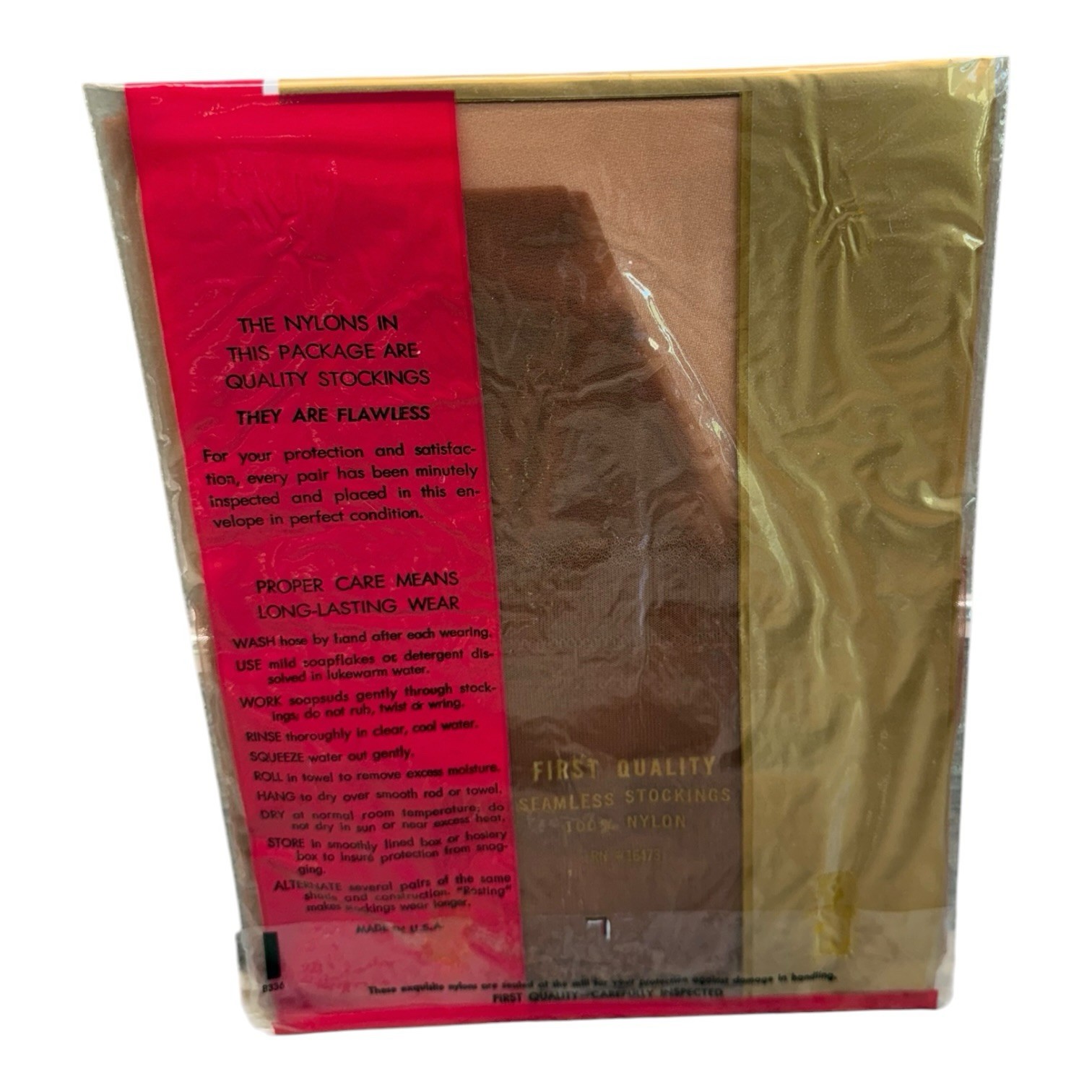Debutante Stockings Seamless 100% DuPont Nylon Cinnaglo Size 11 Nude Heel 34”