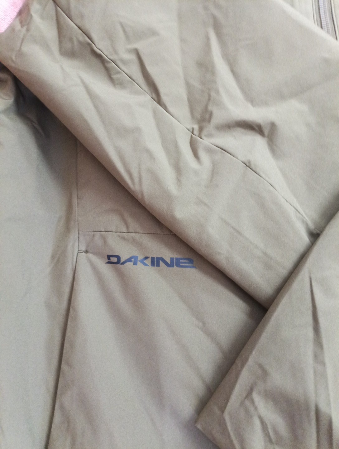 Dakine Men’s Hooded Jacket Water & Wind Resistant Lightweight M NWT