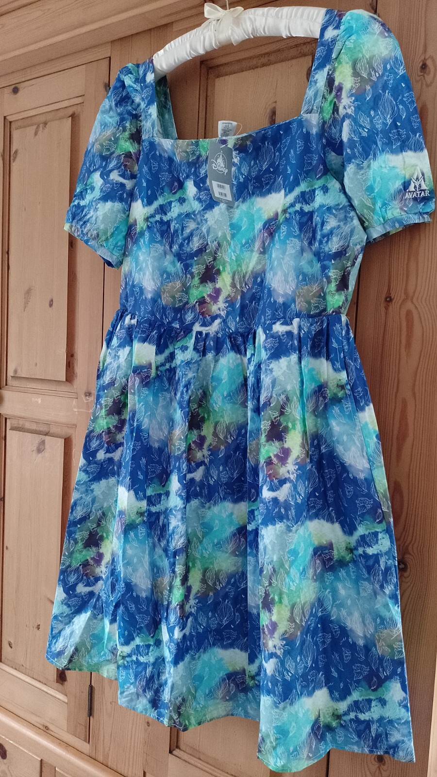 BNWT DISNEY STORE AVATAR GLAZED COTTON DRESS – LINED – XL / 18-20.
