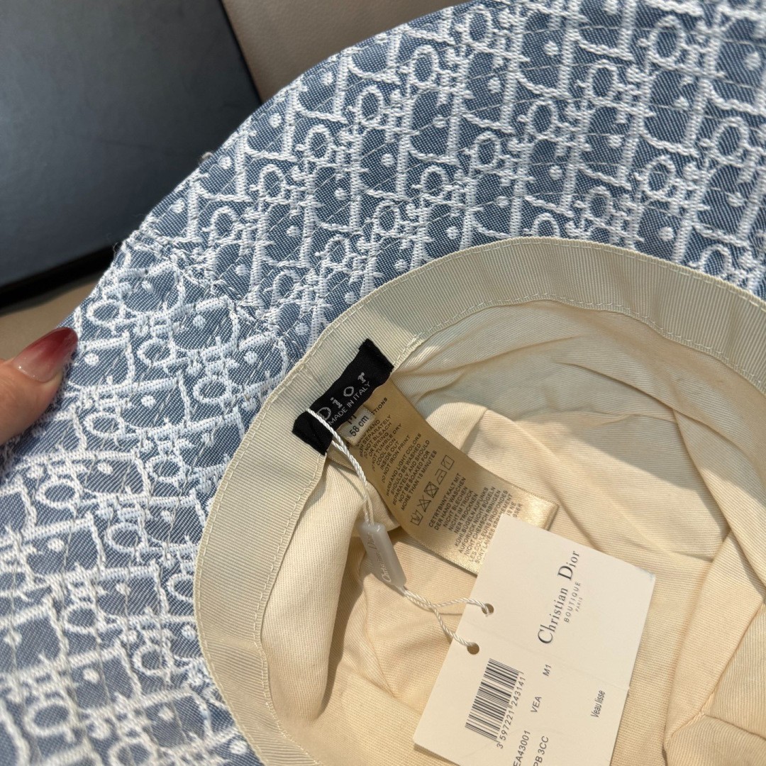 Prada Women’s Blue Spring/Summer Jacquard Bucket Hat