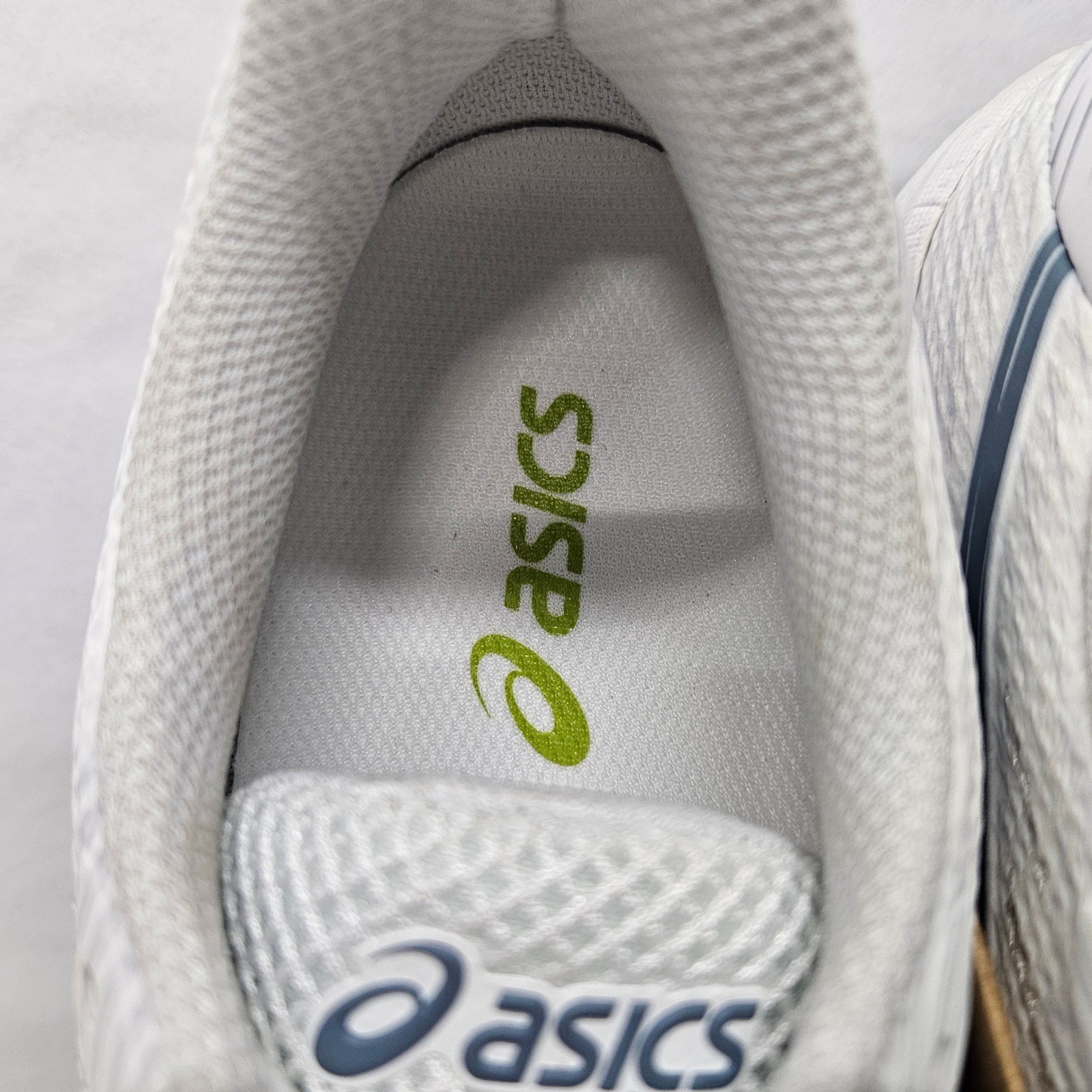 Asics Gel-Game 9 Tennis Shoes 1041A337-101 White Steel Blue Mens Size 7.5