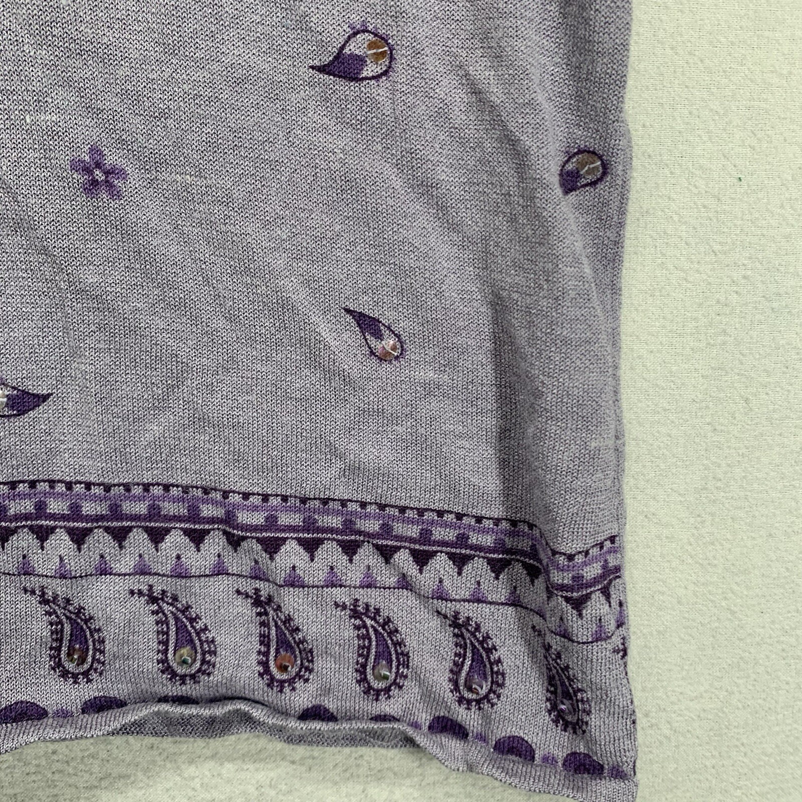 Women’s Knit Top 1X Light Purple Embellished Paisleys Button Up 42×24 Boxy Fit