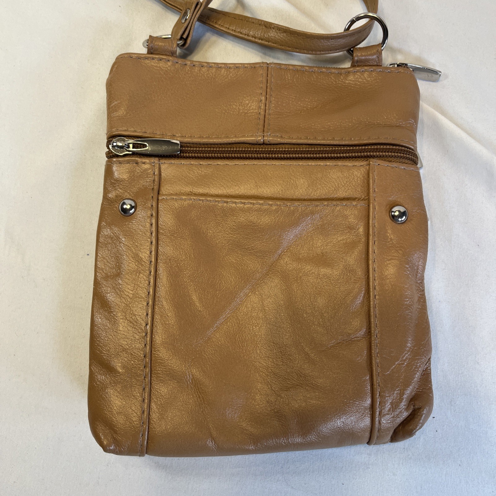 Tan Crossbody Purse Bag Small Organizer Compartments 8.5 x 6.5 Inches