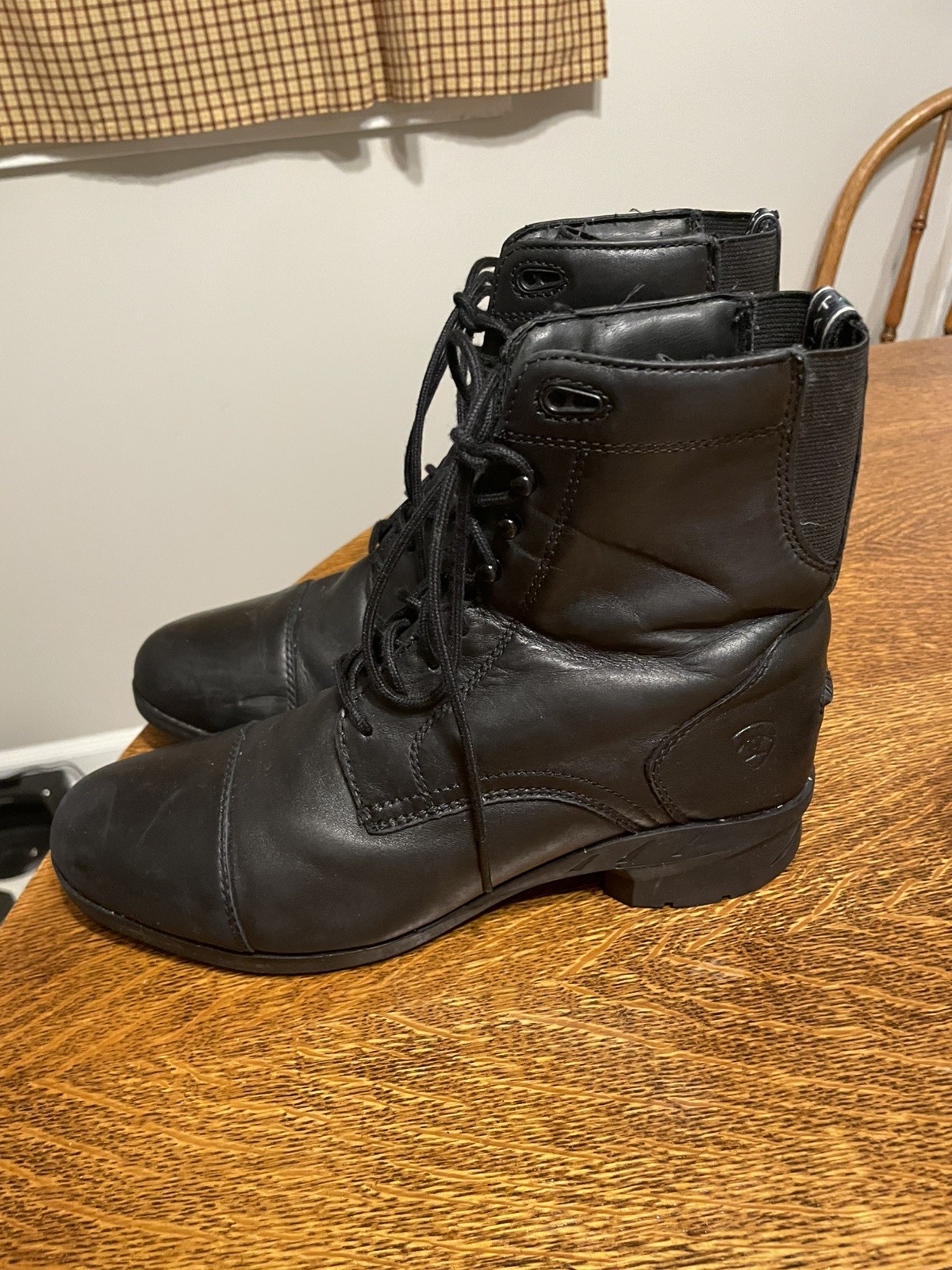 Ariat Boots Womens 8.5 B Black Heritage IV Paddock Boots Combat Leather 10020123