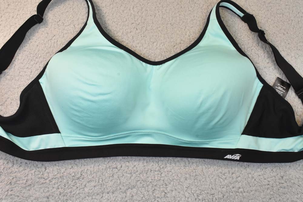 Avia Bra 40DDD Sports Bra 1K8 Two Strap High Impact Molded Cup Sports Bra