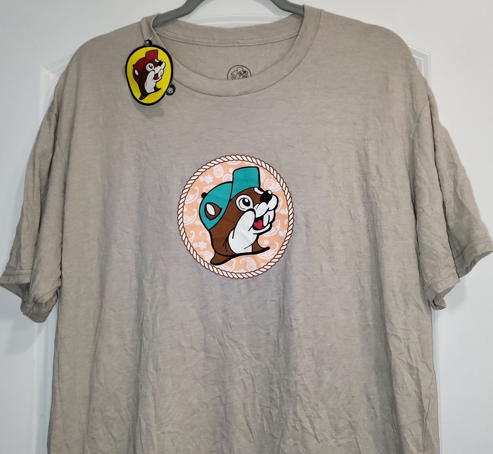 BUC-EE’S Fun In All Right Places Travel Stop Gray Beaver T Shirt Adult XL NWT