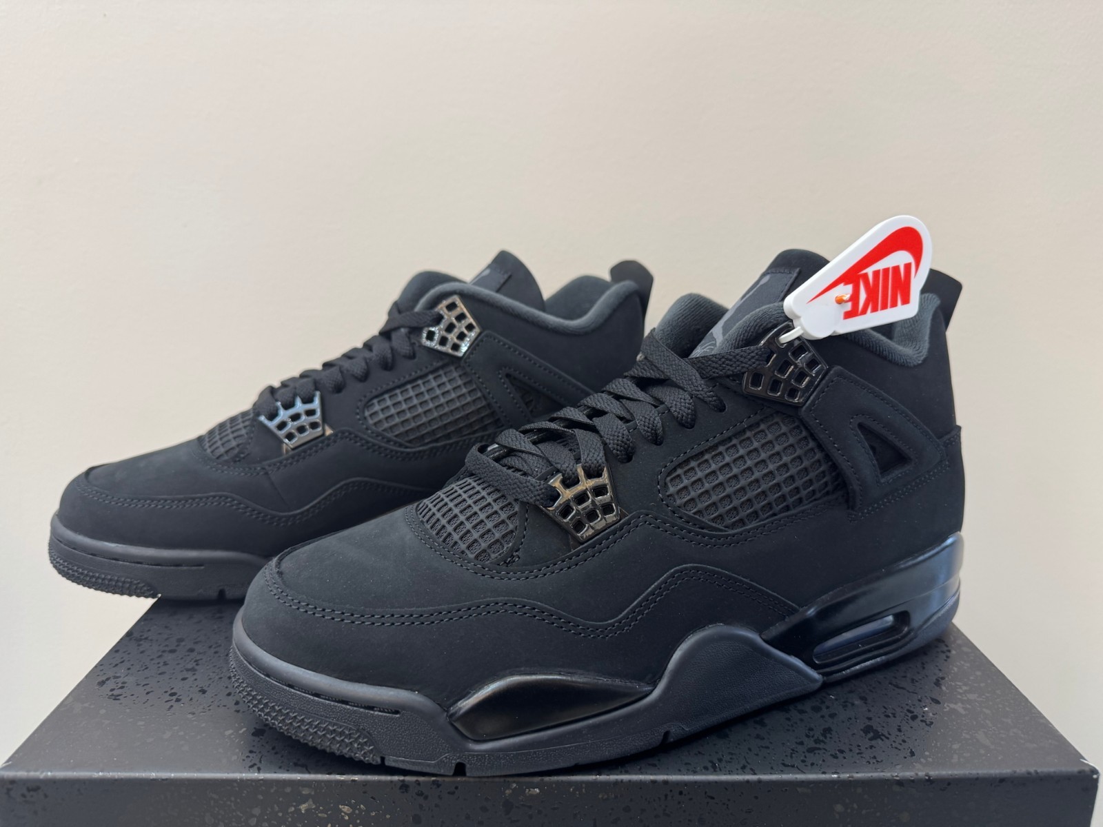 Jordan Retro 4 Black Cat 2025 Mid Top Men’s 7-12