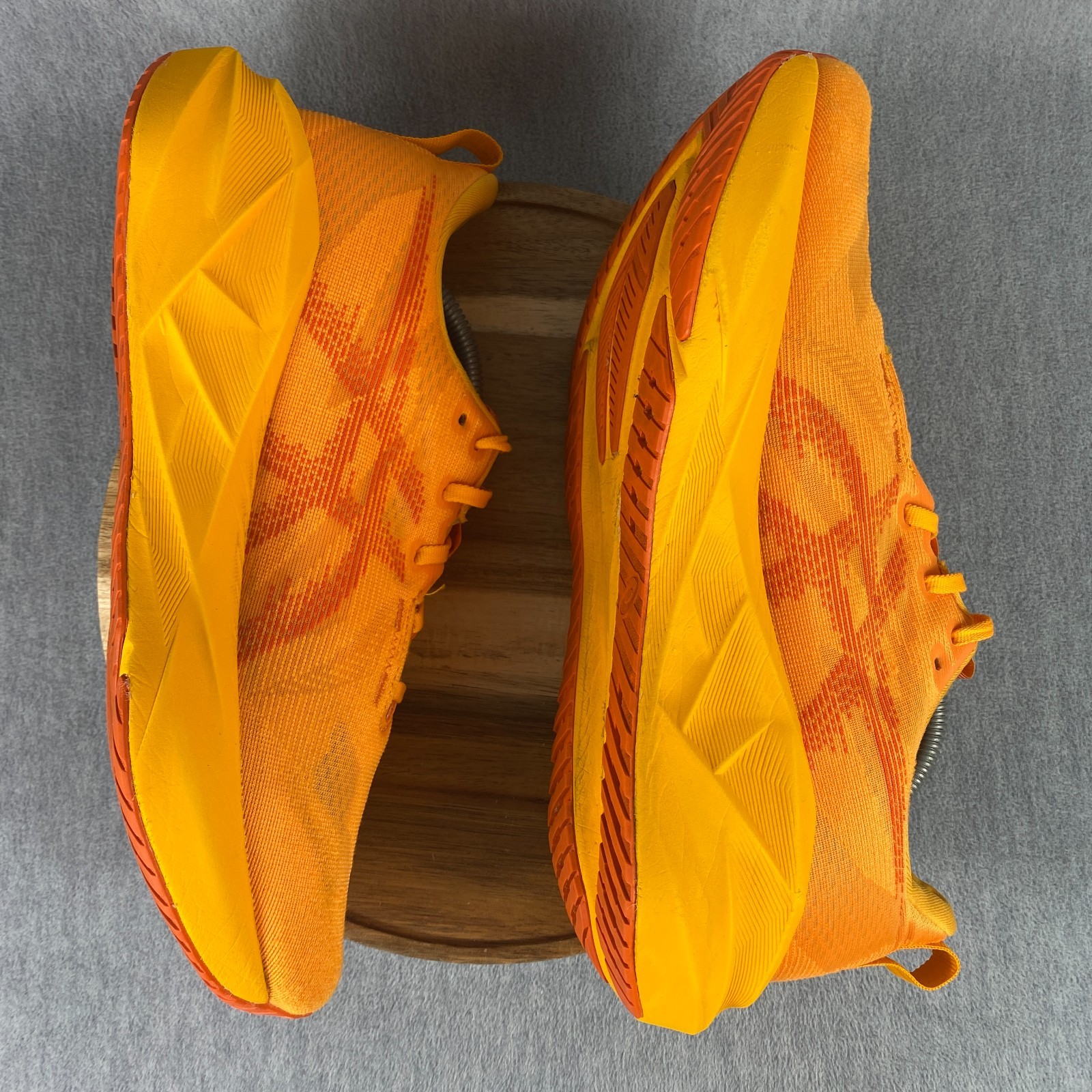 Asics Novablast 5 Shoes Mens Size 11 Orange Sneakers Running Athletic Yamabuki
