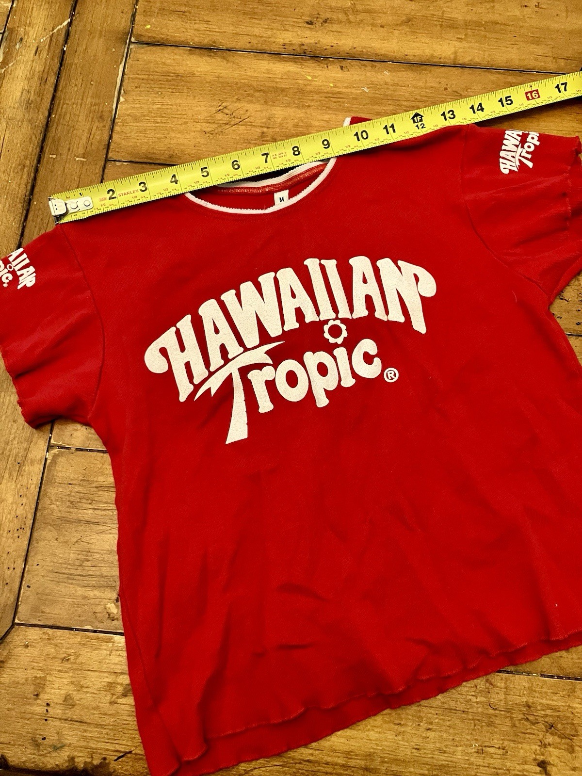 RARE VTG 70’s/ 80s Red Hawaiian Tropic Tanning Lotions Oils Logo Crop Top Shirt