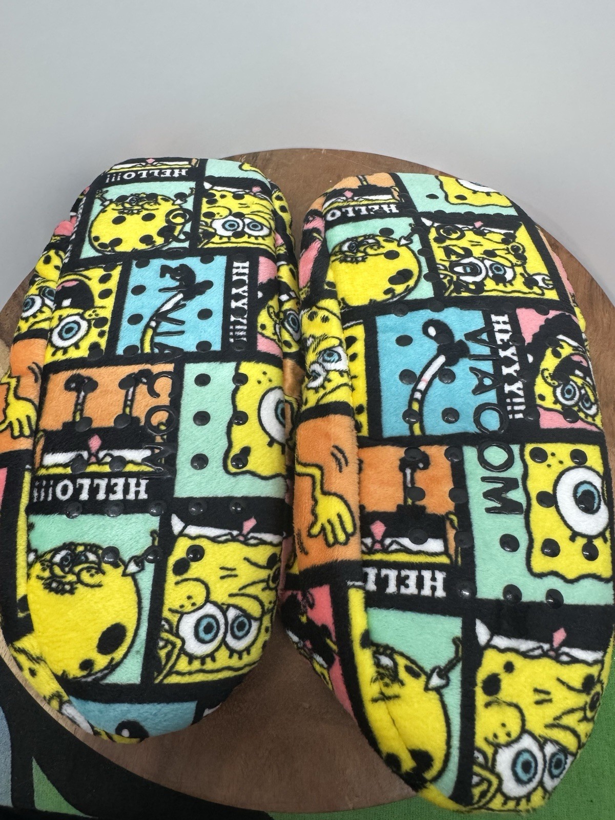 Nickelodeon SpongeBob SquarePants Non-Slip Fleece No-Show Slipper Socks 1 Pair