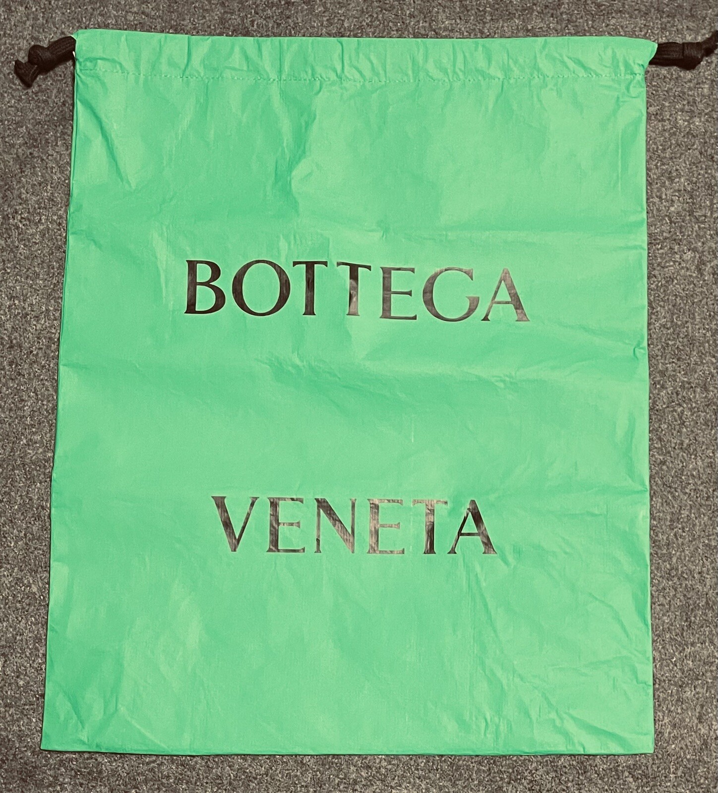 Authentic BOTTEGA VENETA Drawstring GREEN Water Resistant Dust Bag 13” x 16”