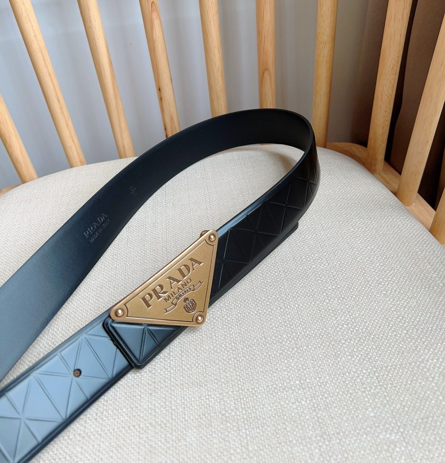 Prada men’s leather belt in Black SIZE 85-110