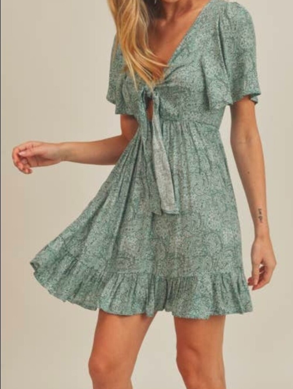 Lush “As Seen On TV” Paisley Dress Size Medium